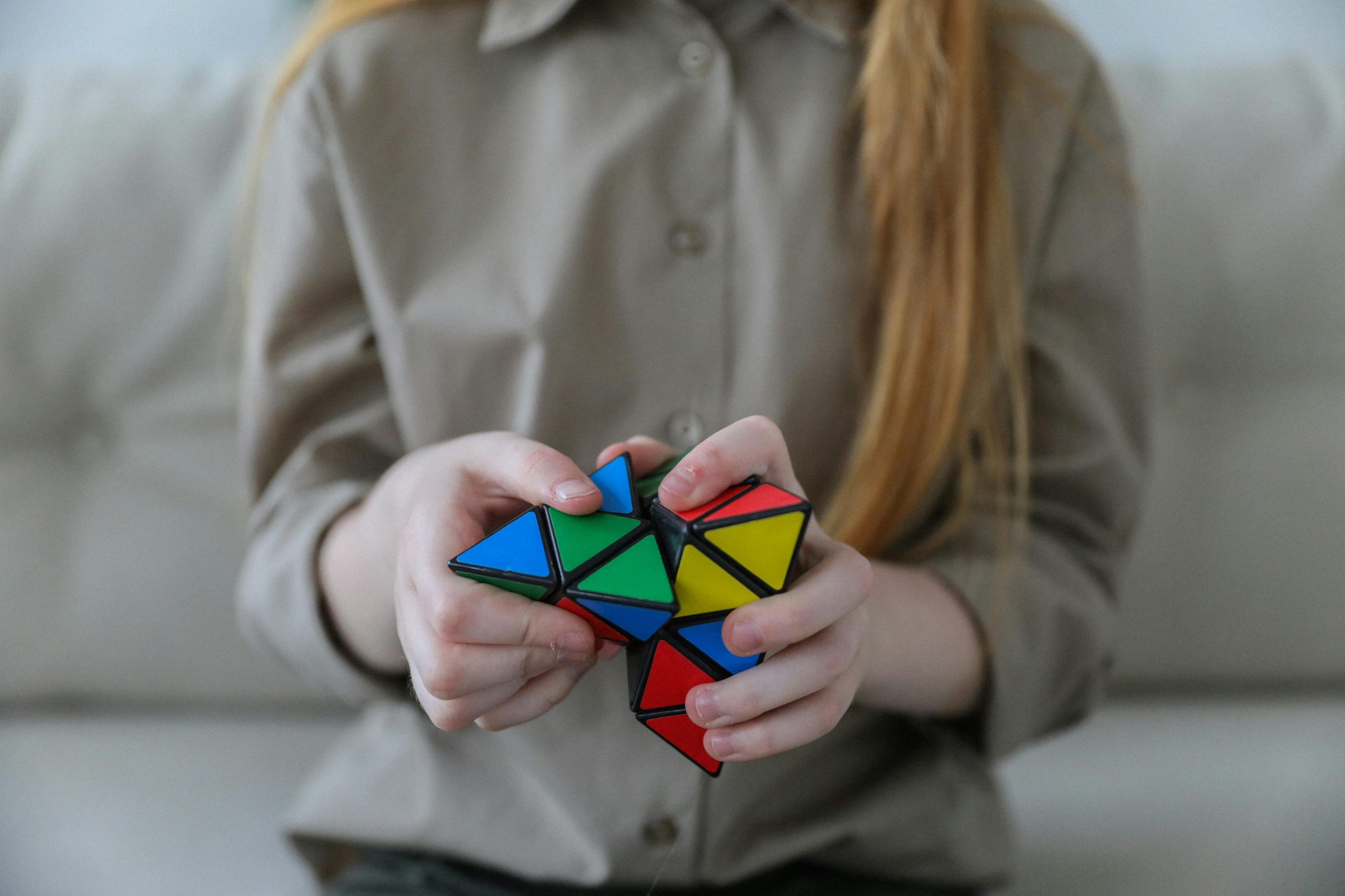 triangle olivenstein